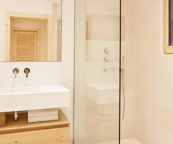 Marmotte Mountain Eco Chalet