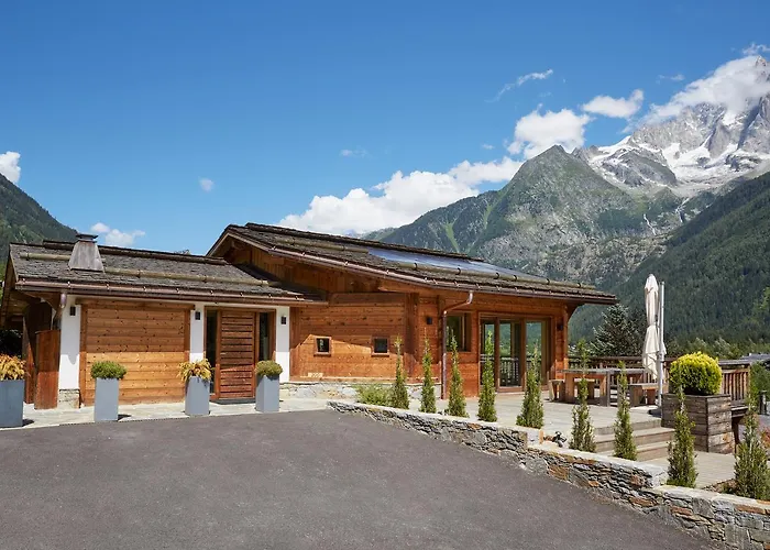 Marmotte Mountain Eco شاليه شامونكس